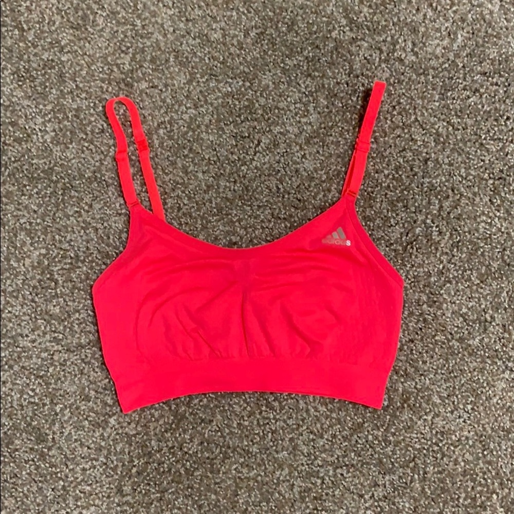 Sports bra size S